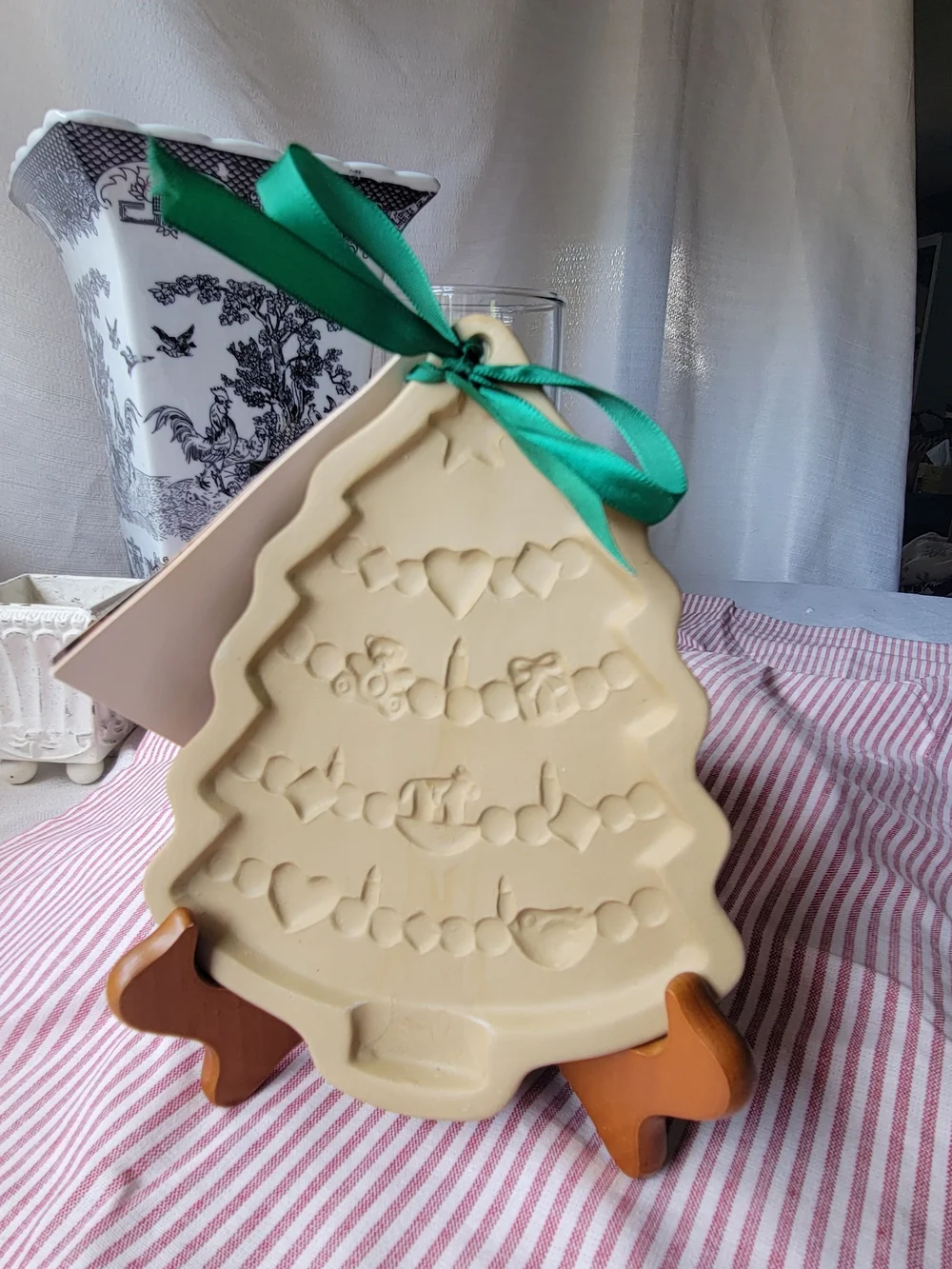 Brown Bag Cookie Art Vintage Stoneware Christmas Tree Mold